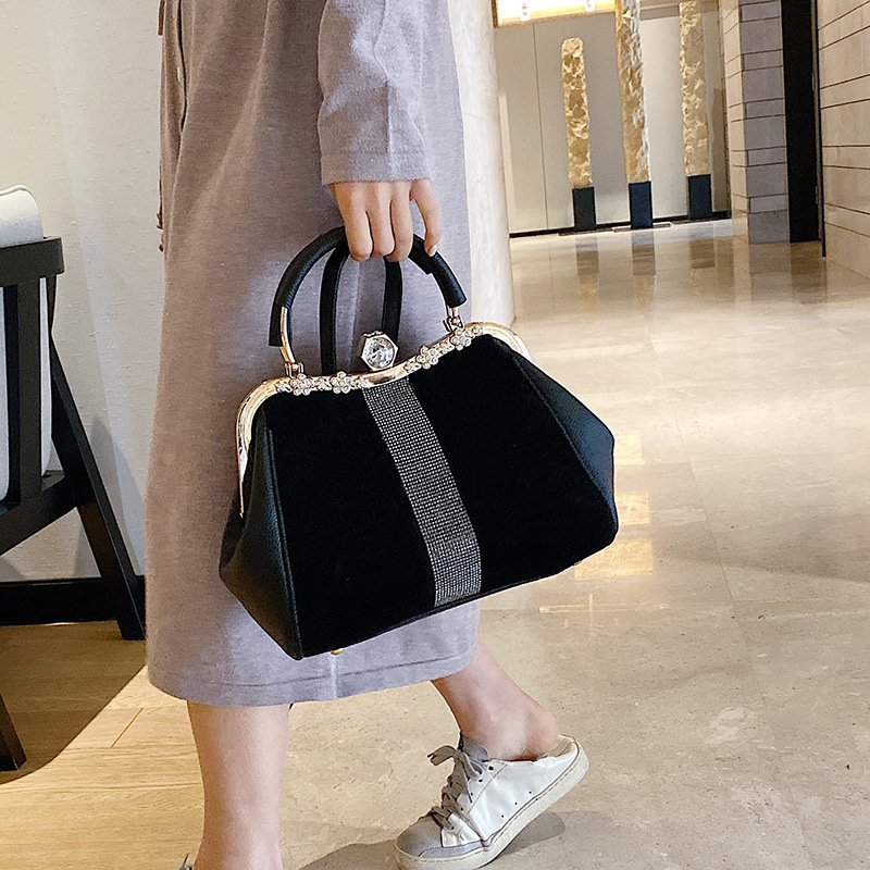 Autumn And Winter Diamond-embedded All-match Horse Hair-like Handbag - Image 5