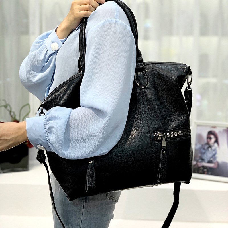 Large-capacity Soft Leather Shoulder Messenger Bag - Image 2