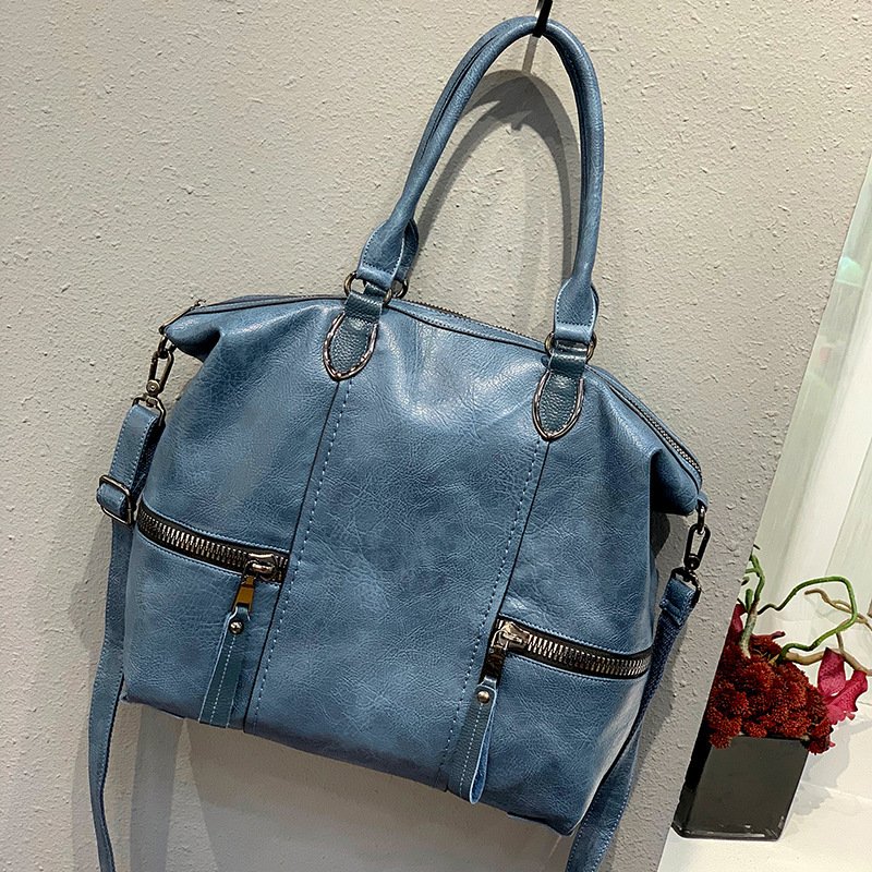 Large-capacity Soft Leather Shoulder Messenger Bag - Image 3