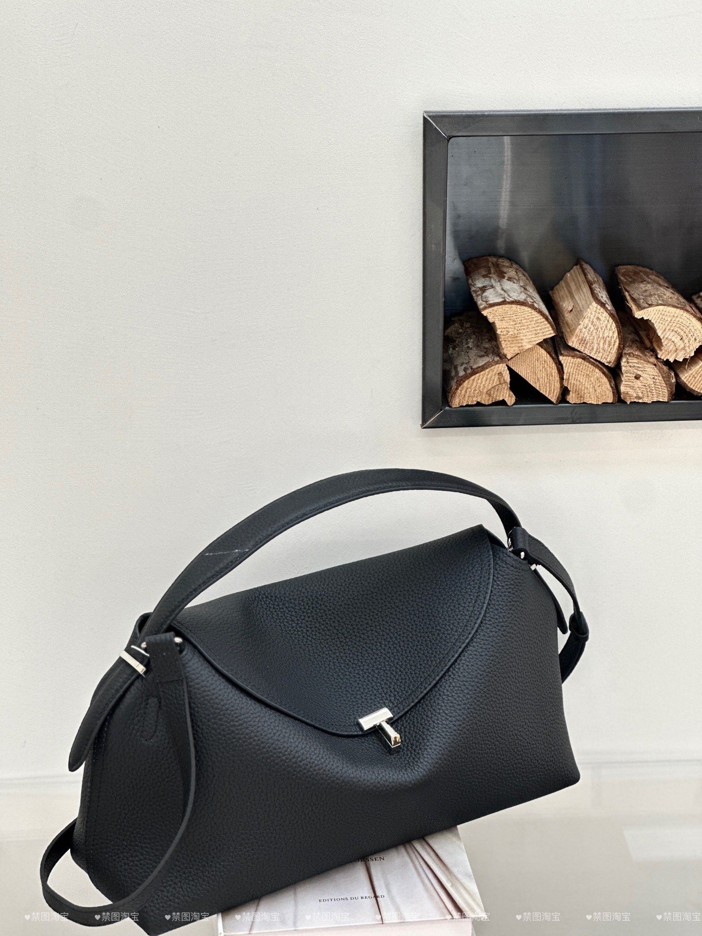 Genuine Leather Women's Bag, Cross-border High-end T-shaped Lock, Large-capacity Shoulder And Handbag, Top-layer Cowhide Underarm Bag - Image 9