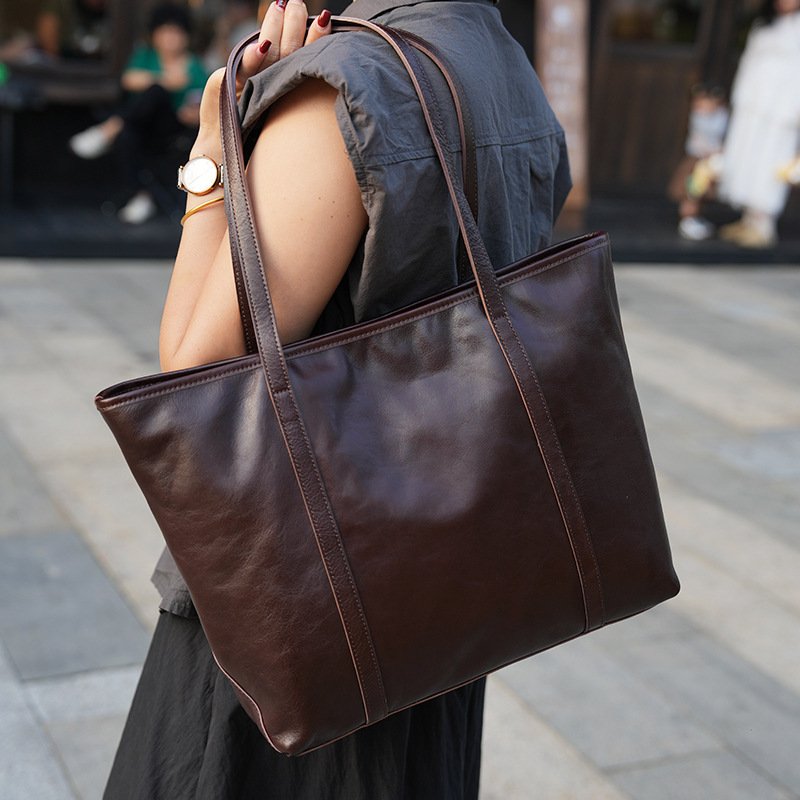 Large Capacity Shouldercrossbody Bag