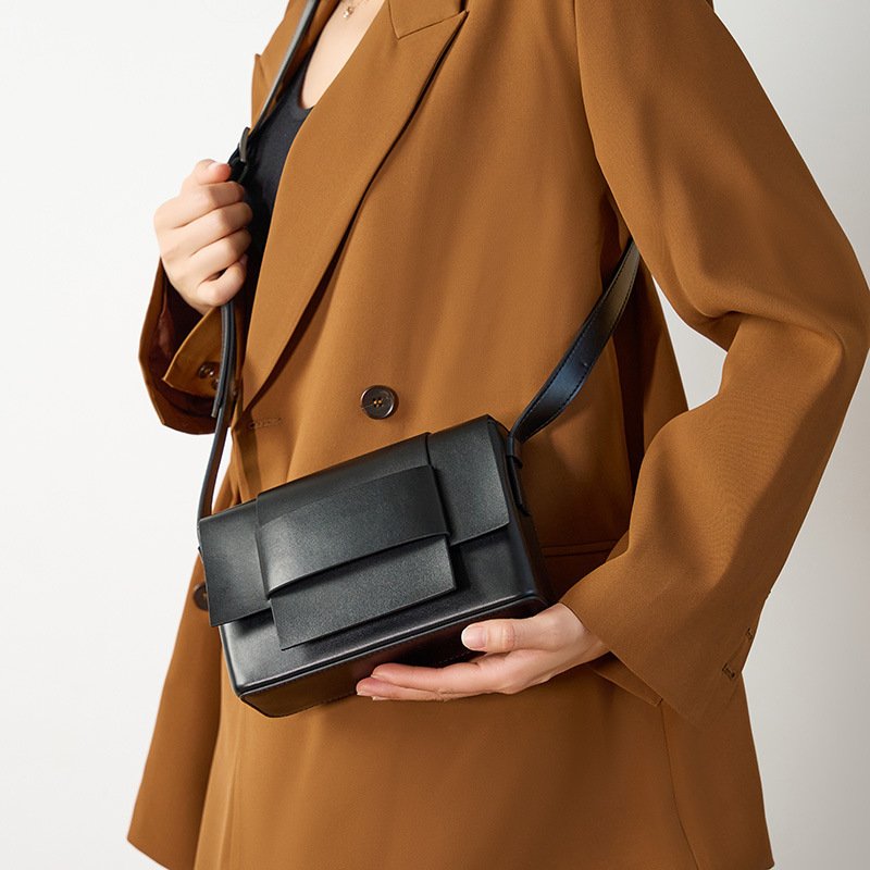 Neutral Soft Leather Woven Small Square Bag - Image 7