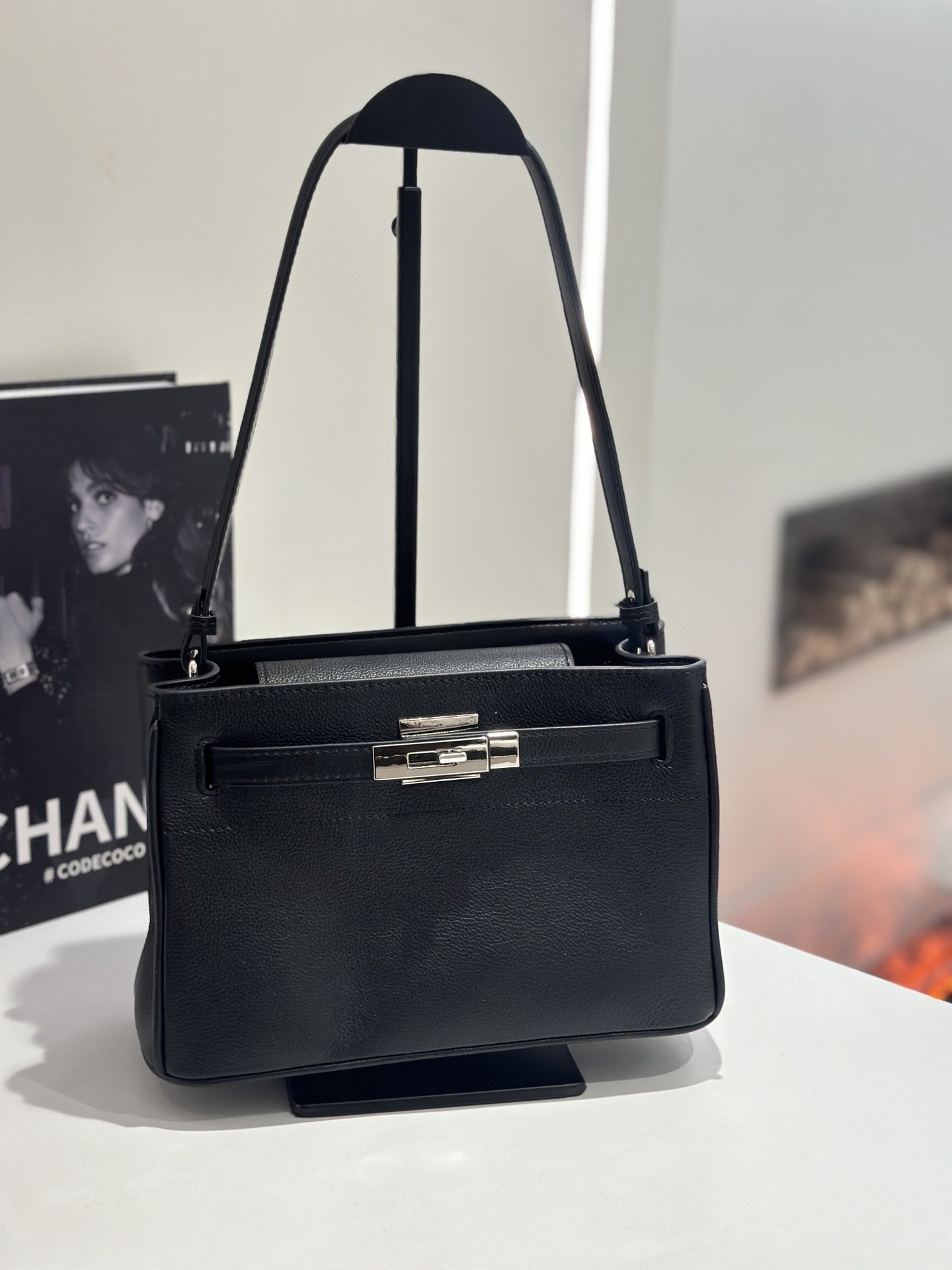 New Genuine Leather Women's Bag, High-end Kelly Style, Top-grain Cowhide, Single Shoulder, Birkin-style, Perfect For Work And Underarm Wear - Image 6
